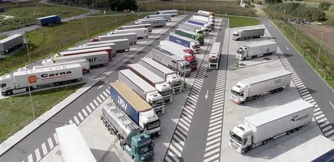 Área de estacionamiento segura y protegida